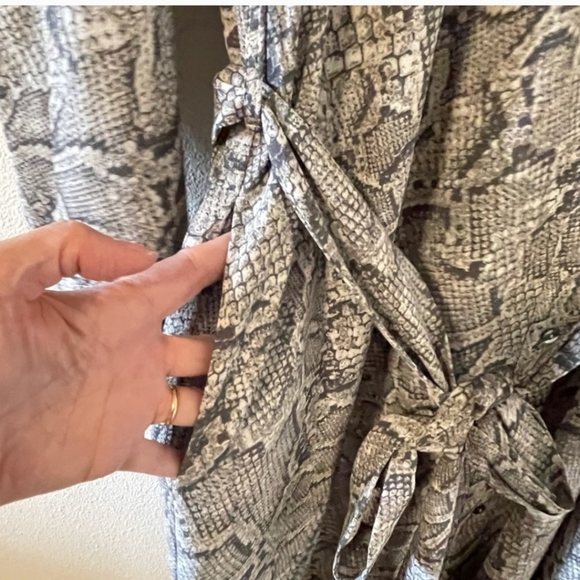 Host Pick 1. State Snake Print Maxi Dress Grey 1x - Picture 9 of 13